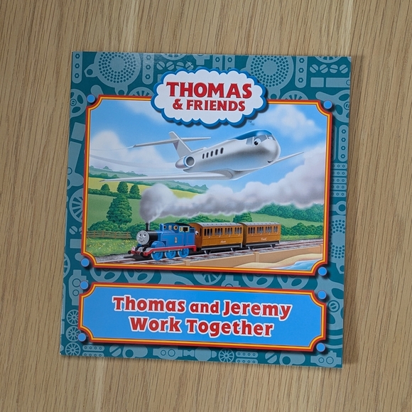 Brand New Thomas & Friends/Thomas The Train Paperback Books/Story Collection - Picture 5 of 8